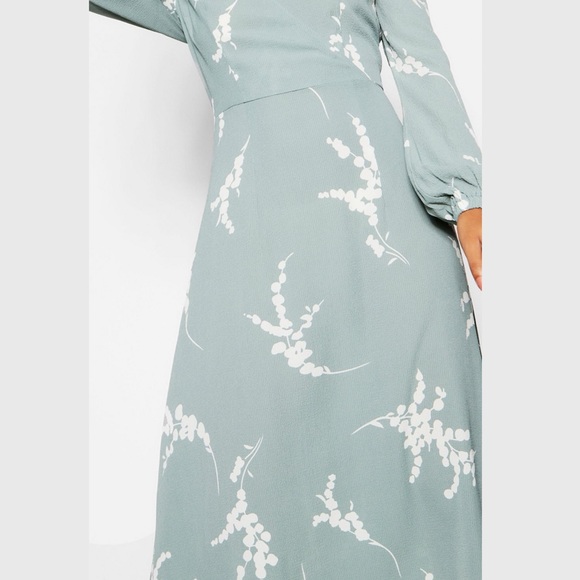 BOOHOO Tall Floral Print Wrap Midi Dress Sage - Picture 5 of 9